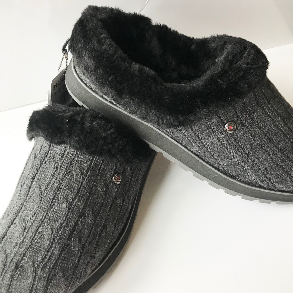 Bobs Skechers memory foam slippers women’s